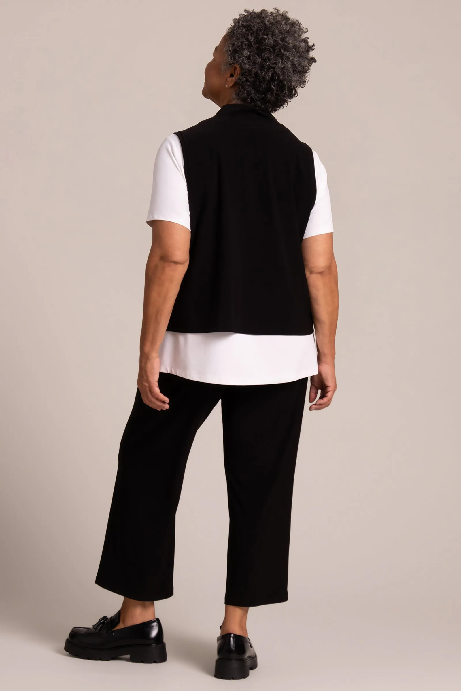 Cropped Core Vest | Black