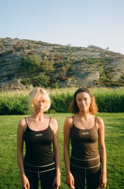 Résumé AngelRS Top Black
