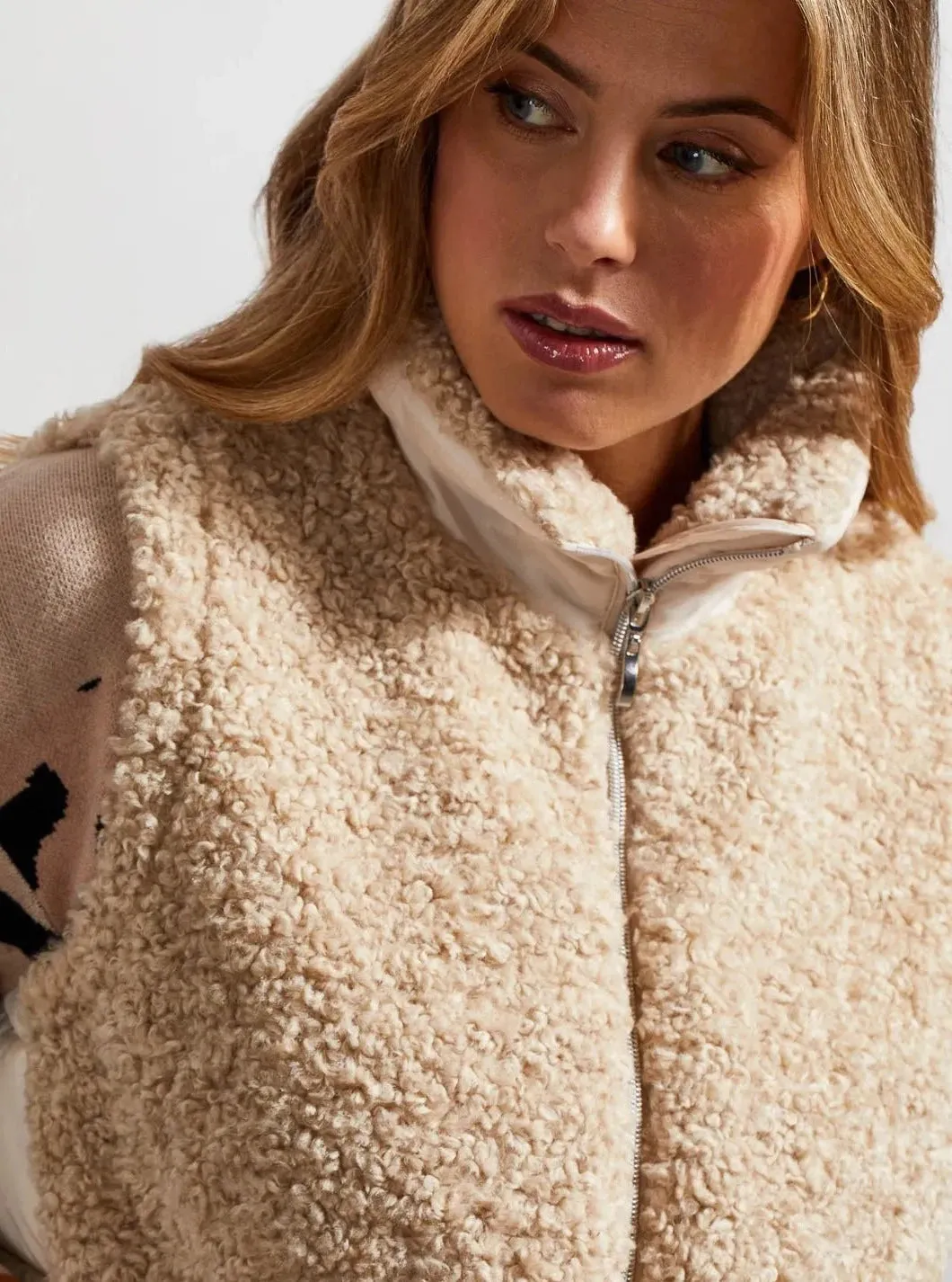 Sherpa Vest [Bone-5321O]