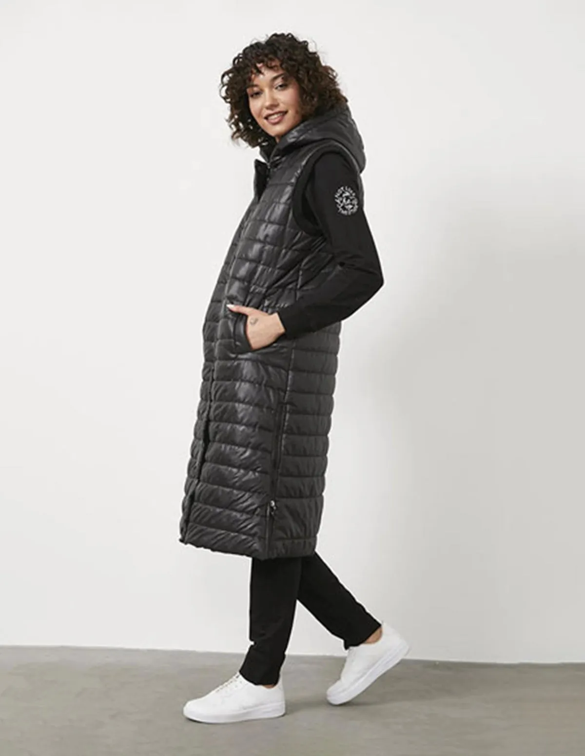 Women's Petite High Shine Maxi Gilet Jacket - Black