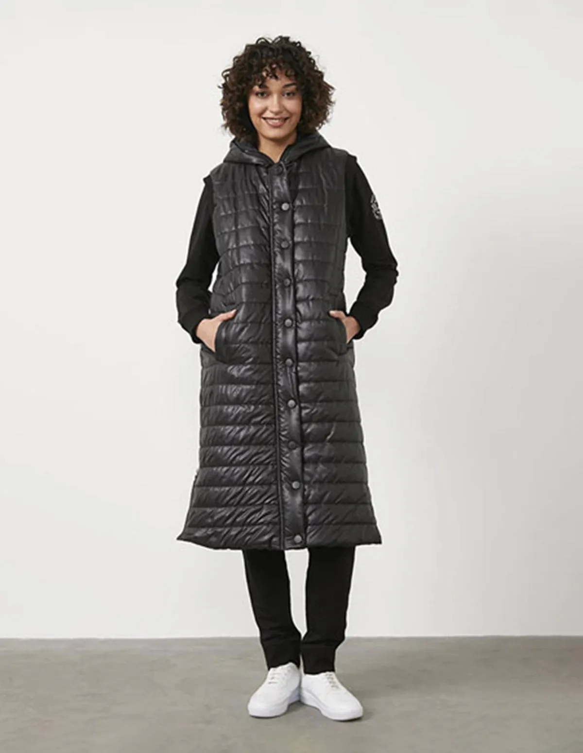 Women's Petite High Shine Maxi Gilet Jacket - Black