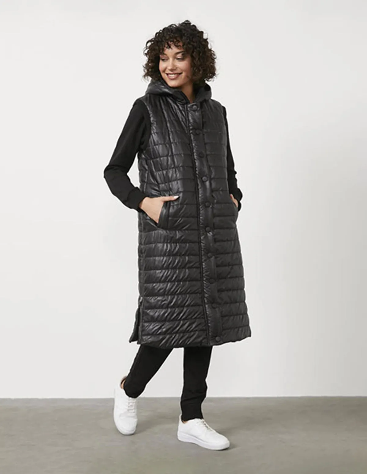 Women's Petite High Shine Maxi Gilet Jacket - Black